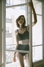 Shooting photo Boudoir:Séance photo lingerie charme avec Helena Spilere par le photographe Antonio Barros
